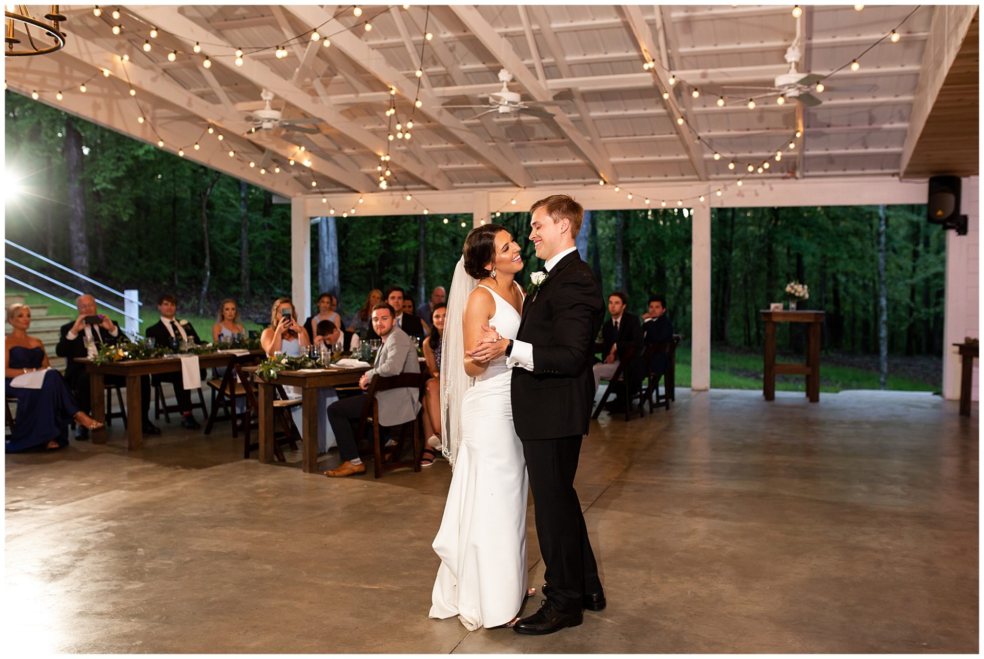 Melanie-Grady-Photography-Chapel-in-the-woods-firefly-lane-wedding-63-1