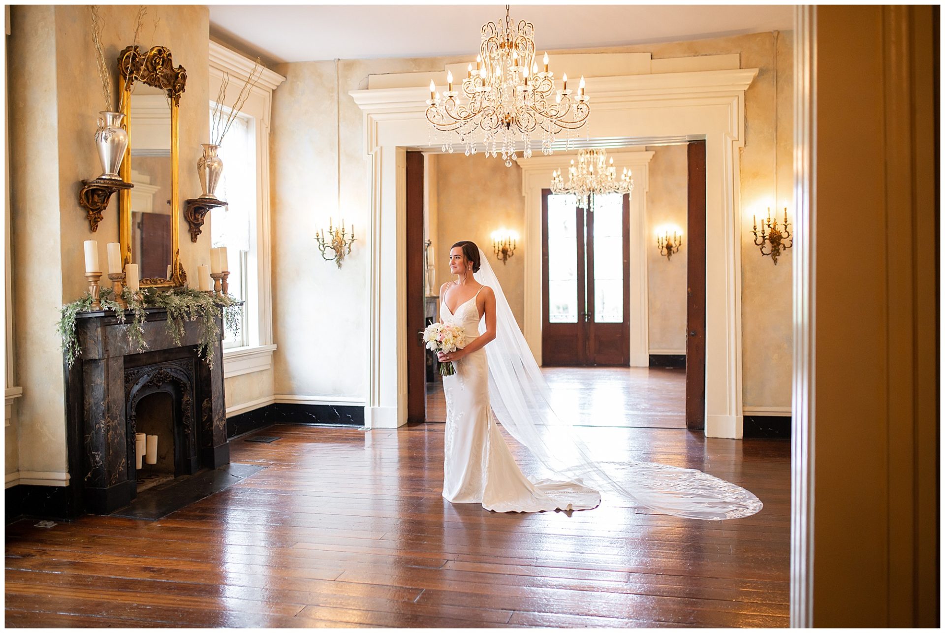 Southern Historic Mansion wedding photography at Riverwood Mansion